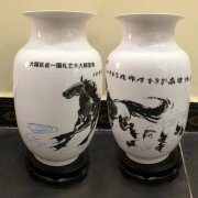 國(guó)禮藝術(shù)大師言奇、張巖石等藝術(shù)陶瓷花瓶定做